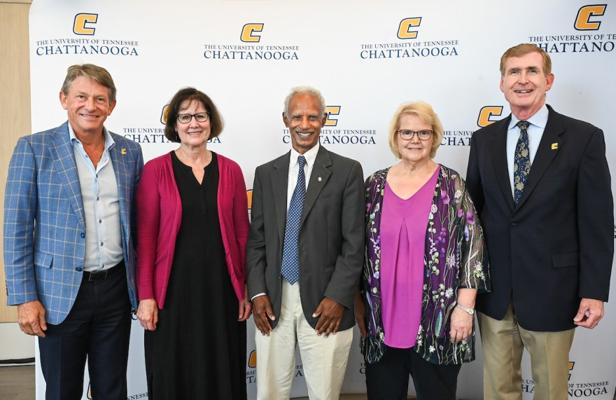 Mark Mindenhall, photo 2