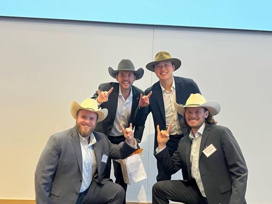 Jarod Angehr, photo 2