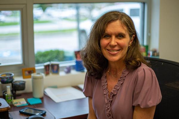 Stephanie Baker, photo 2