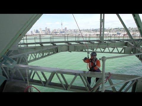 Aaron Bright, photo 1