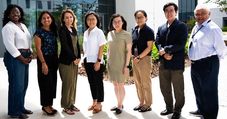 Leon Krishnayana, photo 2