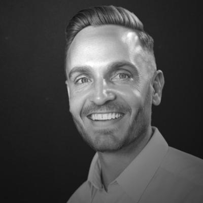 Kevin Perry, photo 2