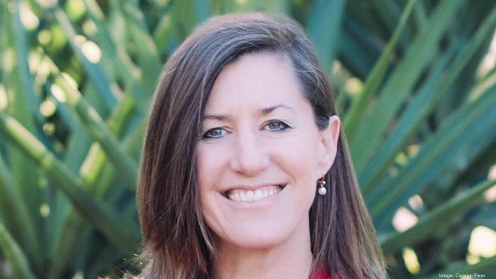 Carolyn Peer, photo 1