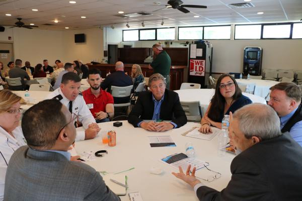 Christopher Feugill, photo 2