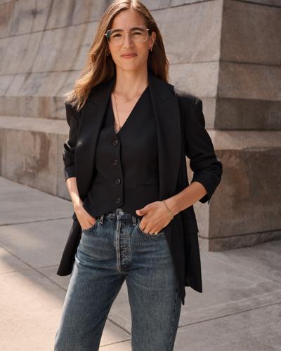 Sali Christeson, photo 2