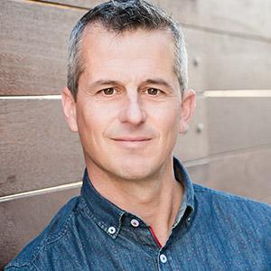 Mark Robertson, photo 1