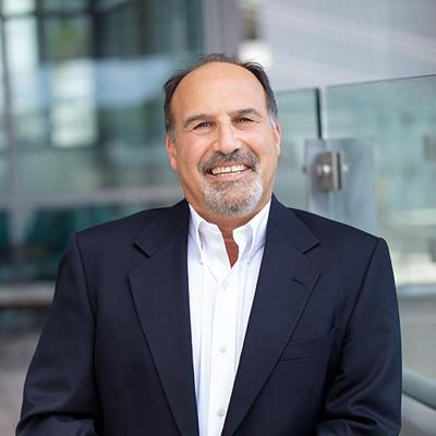 Peter Komassa, photo 1