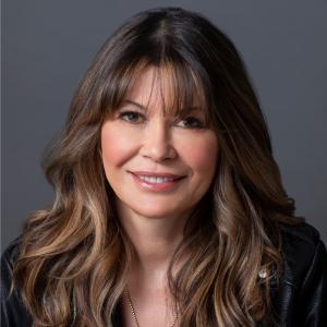 Nanea Reeves, photo 2