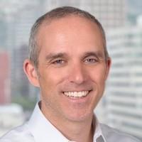 Greg Isaacs, photo 2