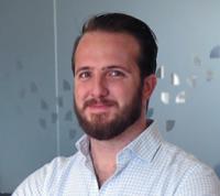 Simon Armstrong, photo 1