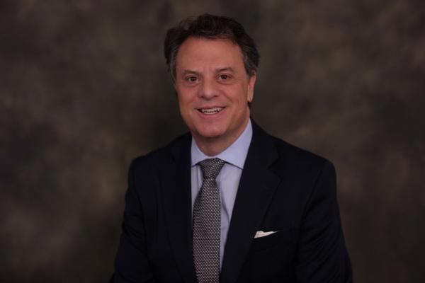 Mac Hardcastle, photo 1