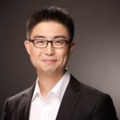 Peter Deng, photo 2
