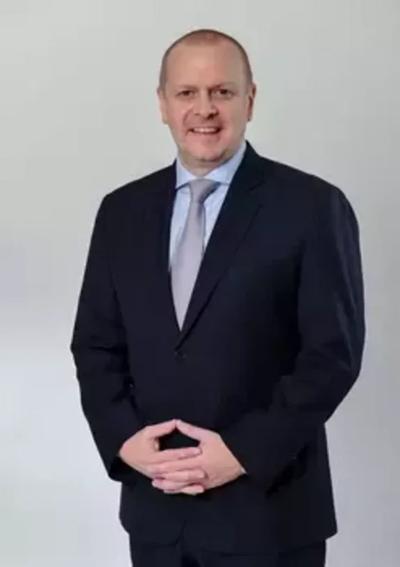 Mike Cunningham, photo 1