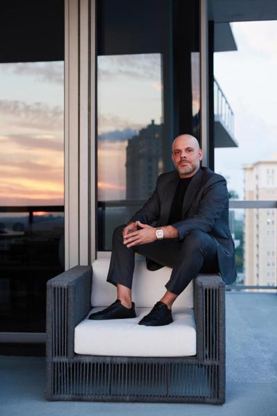 Jonathan Doone, photo 1