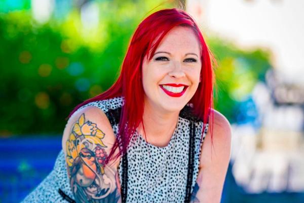 Carrie Davenport, photo 1