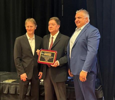 Roger Jackson, photo 2