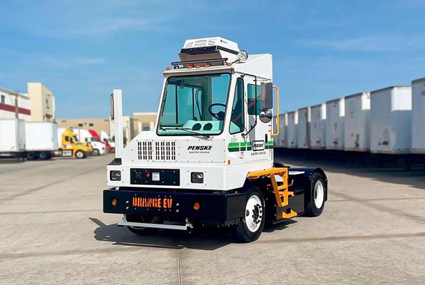 Makiko Sanchez, photo 2