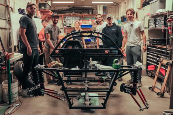 Tony Slater, photo 1