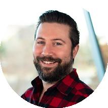 Adam Slaker, photo 1