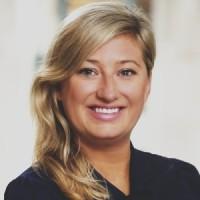 Lori McDonald, photo 1