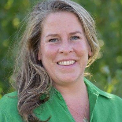 Kate Linehan, photo 1