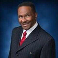 Dwight Pledger, photo 1