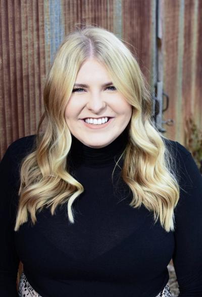 Mareida Mackenna, photo 1