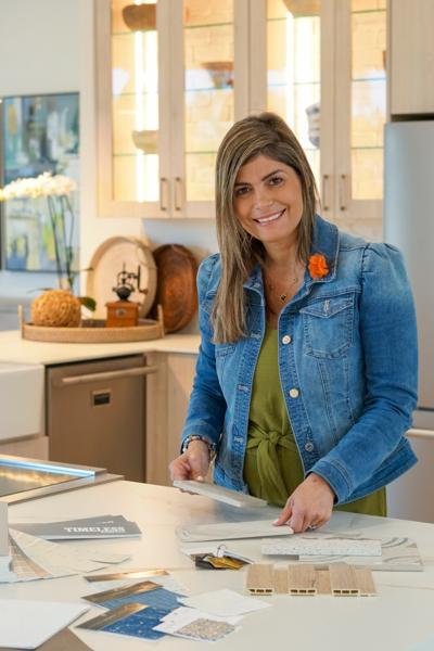 Cindy Aviles, photo 1