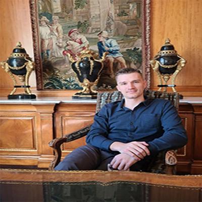 Guy Campbell, photo 1