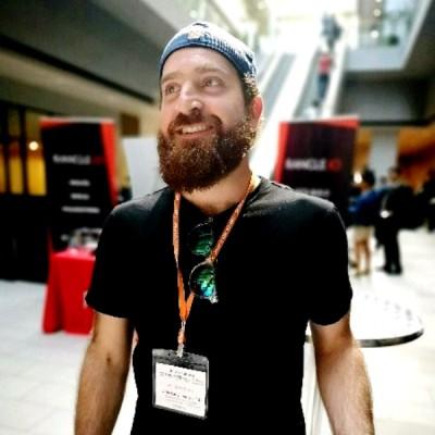 Sam Sarvari, photo 2