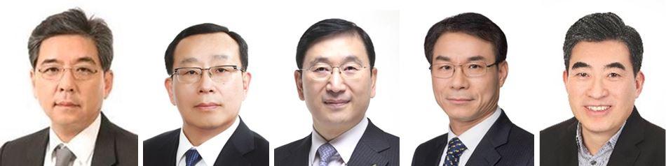 Young Wook Lee, photo 1