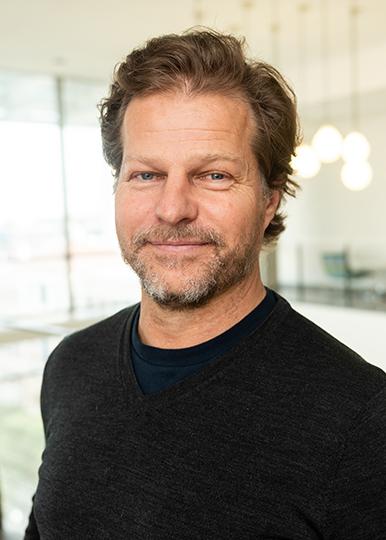 Brian Korgel, photo 2