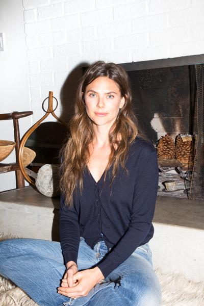 Amanda Bacon, photo 1