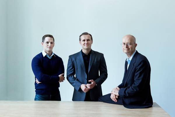 Dan Alminana, photo 1