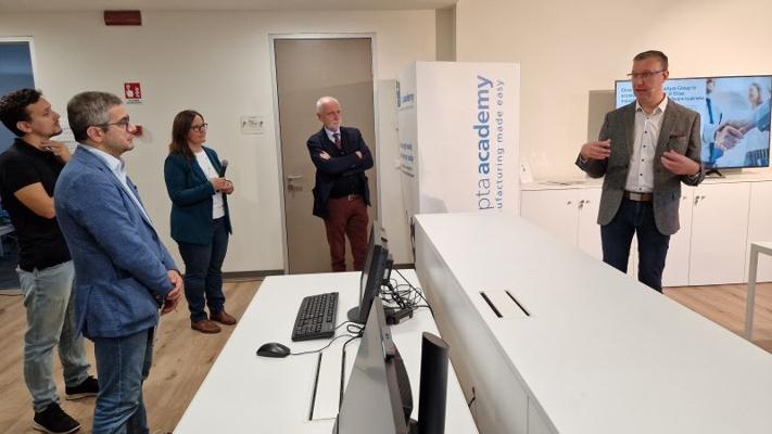 William Hammersley, photo 2