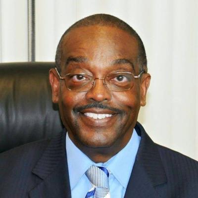 Donald Brown, photo 1