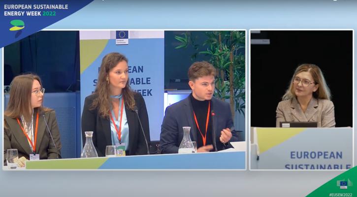 James Kneebone, photo 2