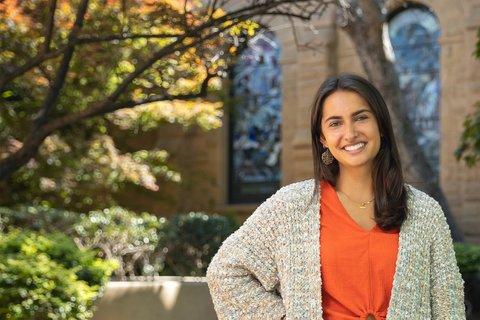 Maya Guzdar, photo 1