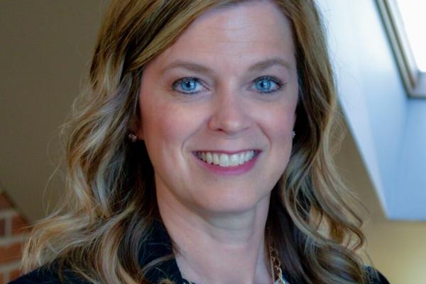 Kelly Olson, photo 1