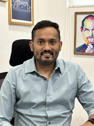 Narayan Mishra, photo 2