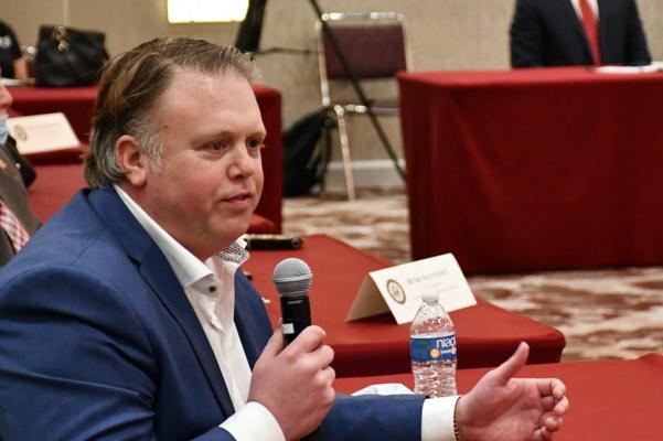 Cliffe Killam, photo 2