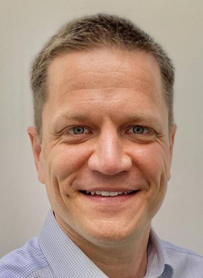 Barnaby Nelson, photo 1