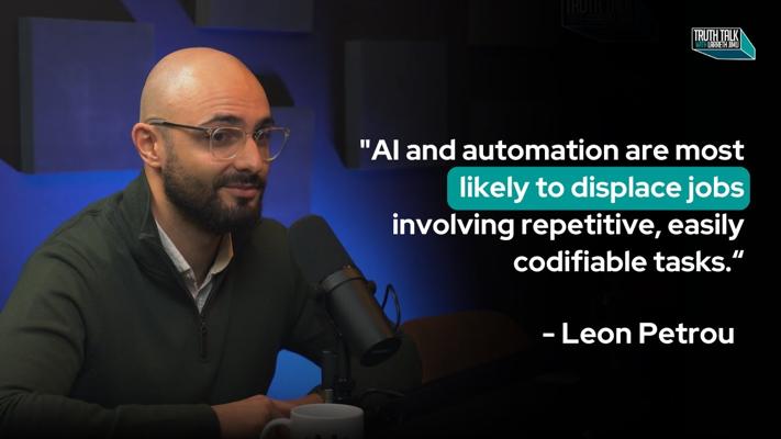 Leon Petrou, photo 2