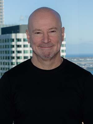 Chris Lynch, photo 1