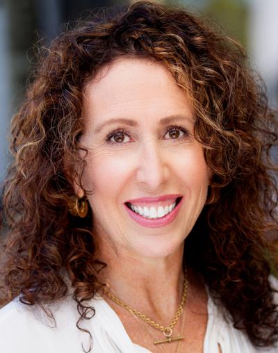 Allison Gilbert, photo 1