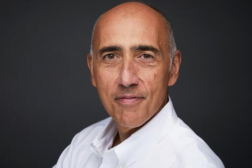 Christopher Franks, photo 1