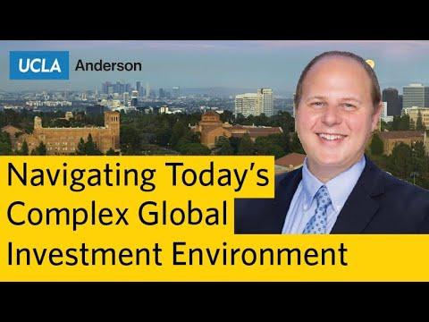 Justin Barton, CFA, photo 2