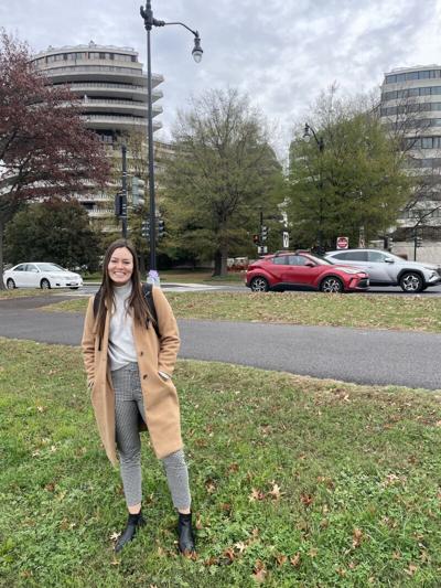 Amber Baylon, photo 1