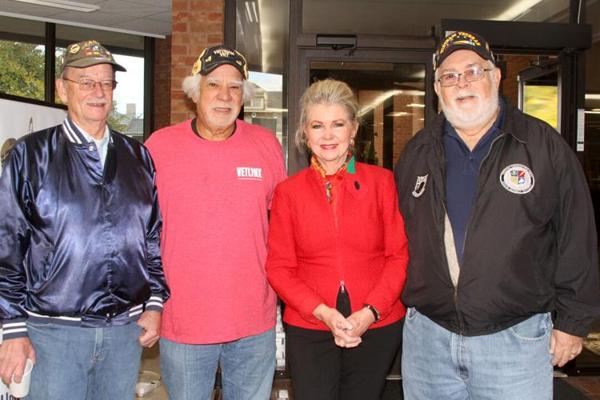 Joe B. Freeman, photo 1