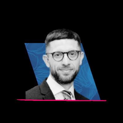 Simon Johnson, photo 1